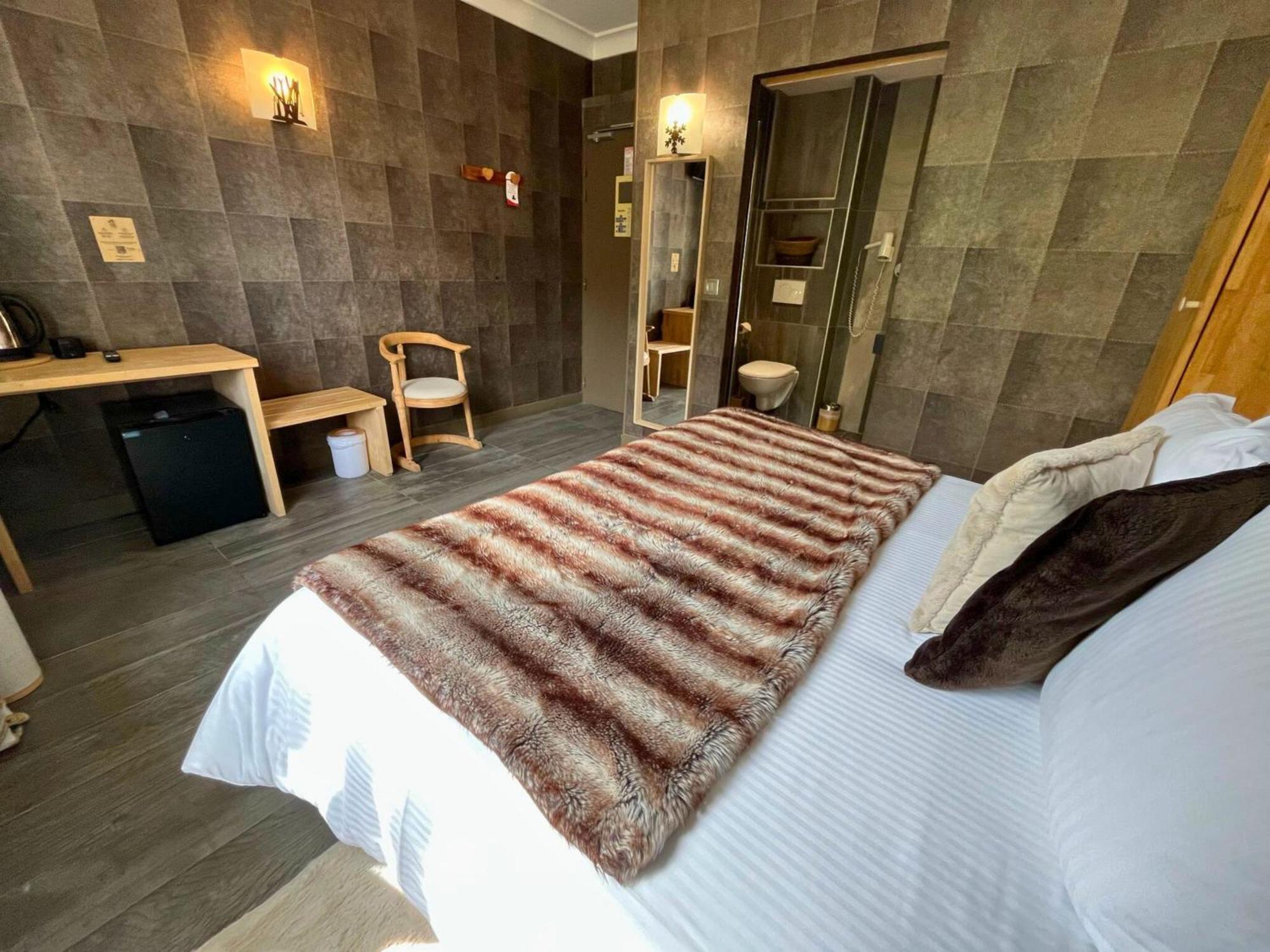 Hotel La Rencluse Saint-Mamet Dış mekan fotoğraf