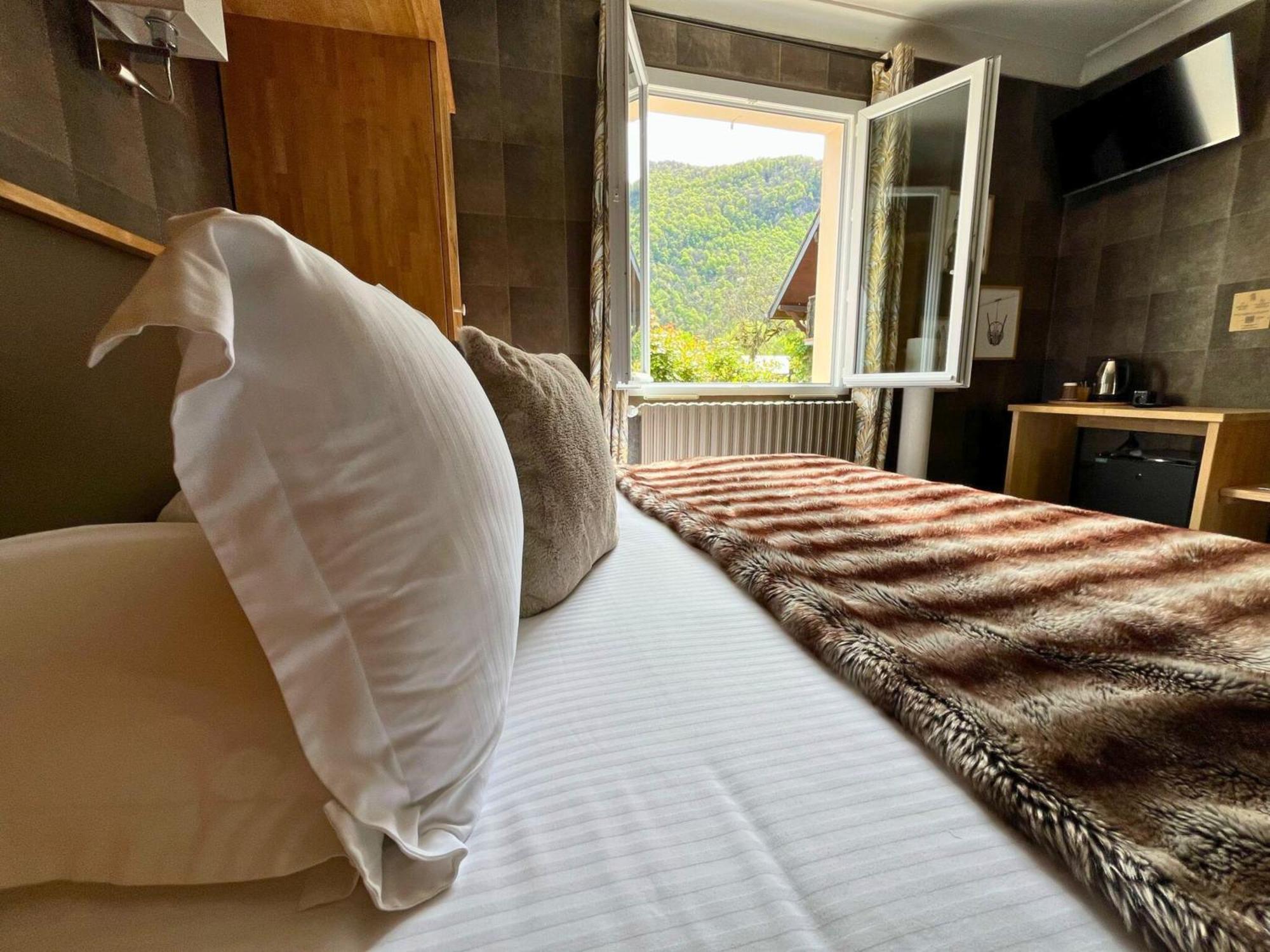 Hotel La Rencluse Saint-Mamet Dış mekan fotoğraf